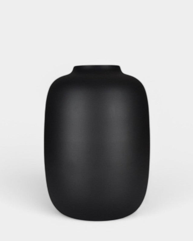 Celestia Matte Black M Vase